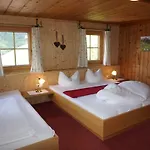 Martlerhof * Tux