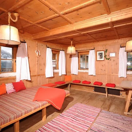 Martlerhof بيت للعطل