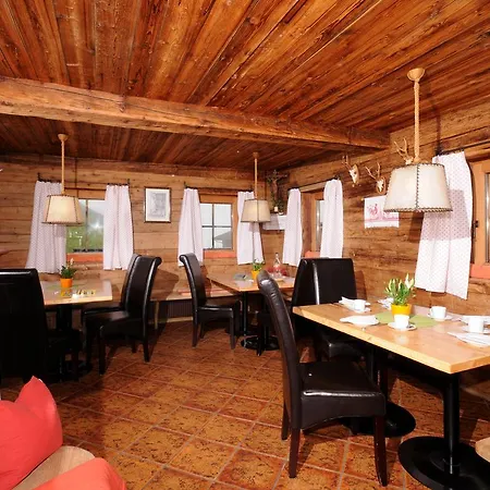 Martlerhof Nyaraló *